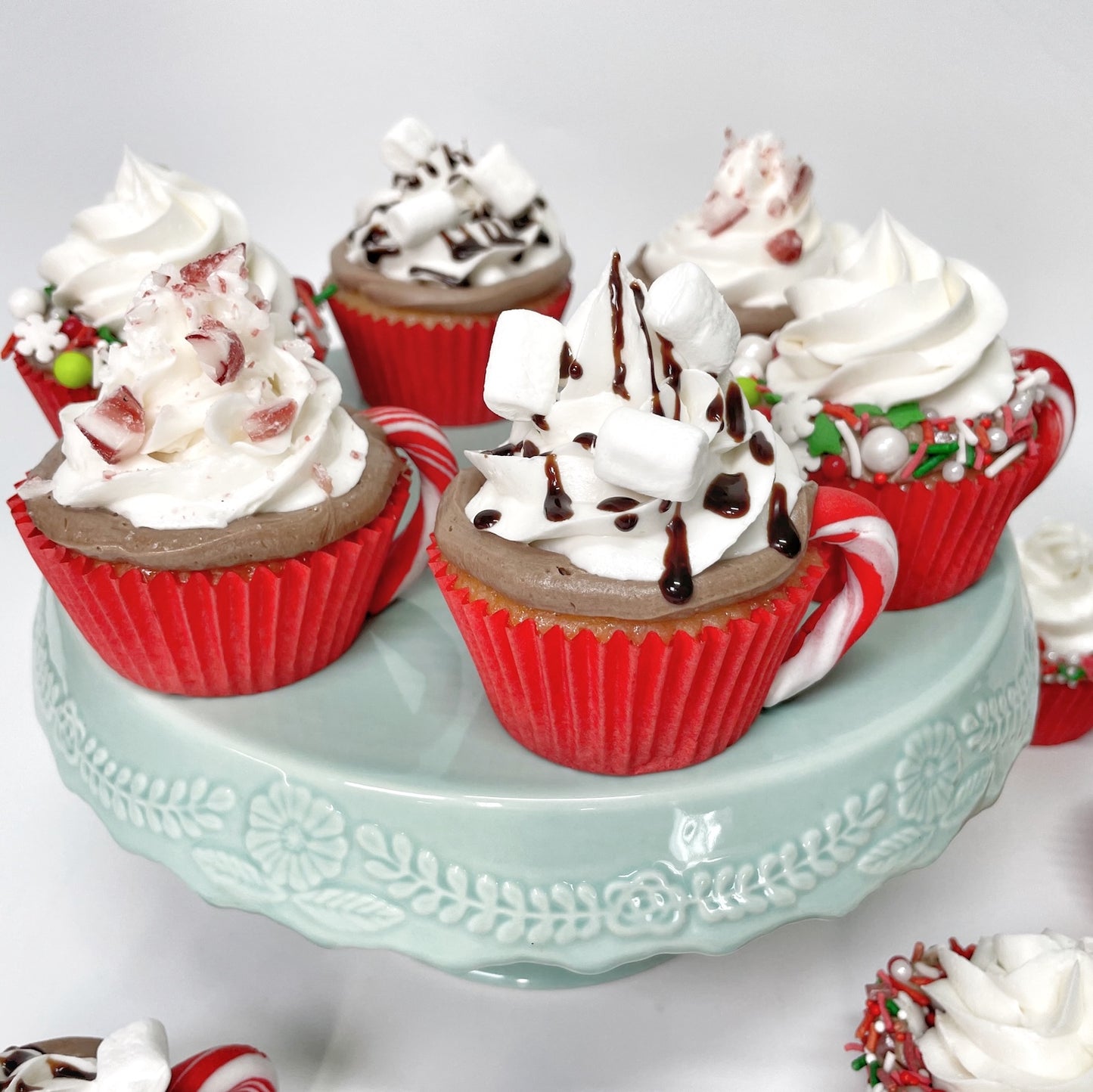 Cosy_Cups_Christmas_DIY_Cupcake_Kit