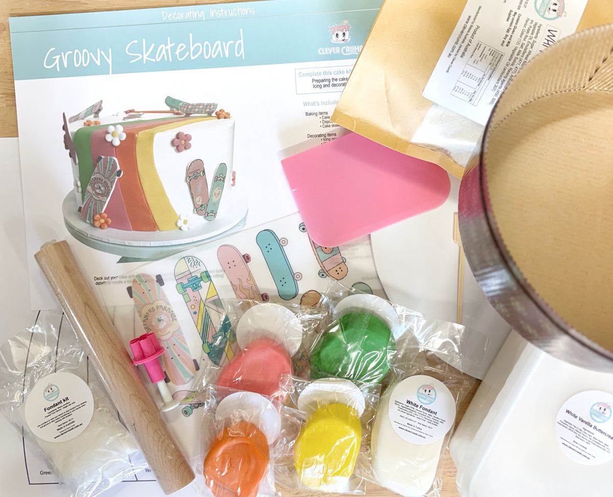 Groovy_Skateboard_Cake_Kit_Contents_Pre-made_Icing