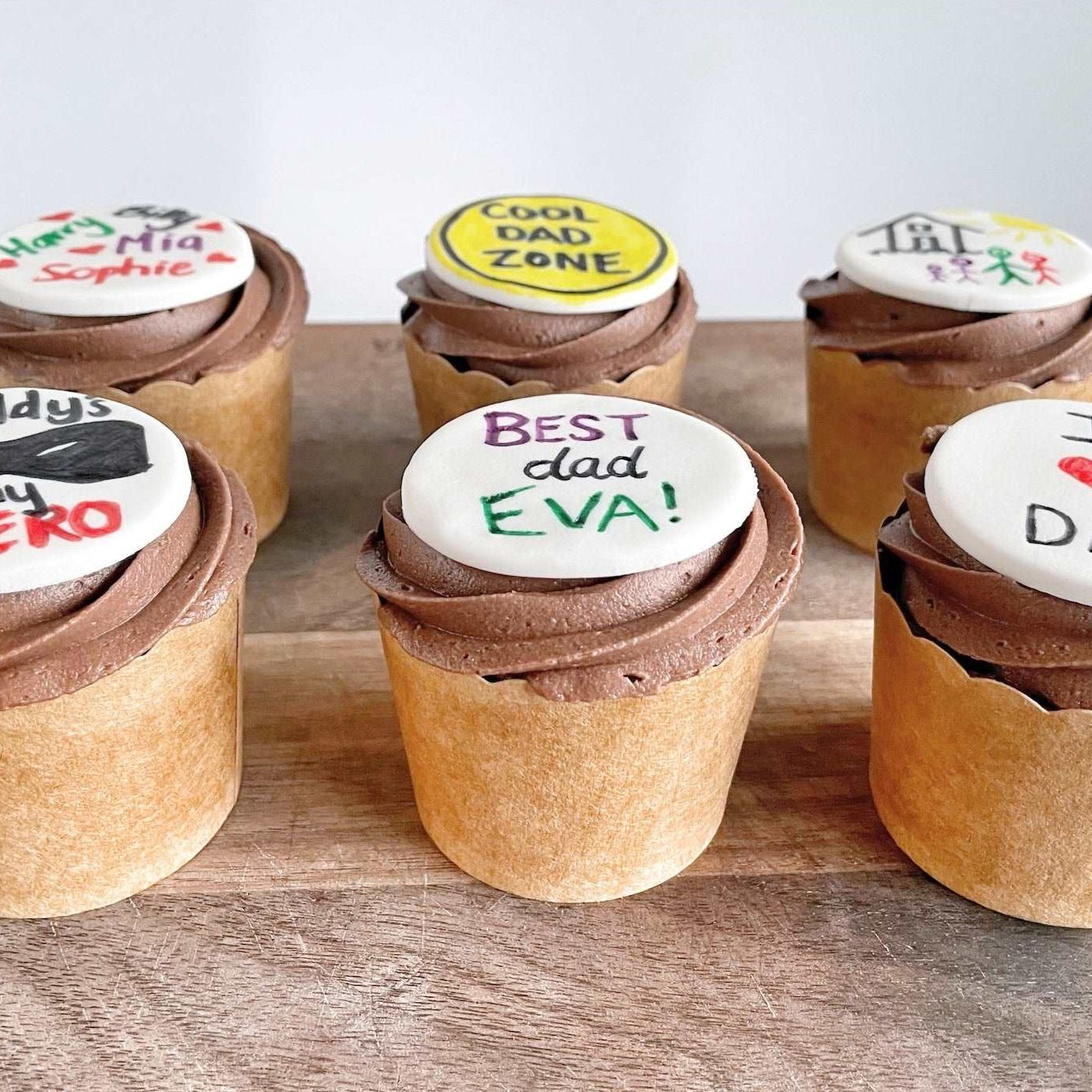 Fathers Day Cupcake Kit, Fathers Day Present, Fathers Day Gift, Fathers Day Cupcakes, Draw On Cupcakes, Daddy's My Hero, Best Dad Ever, I love Dad, Cool Dad Zone, Personal Message Cupcakes