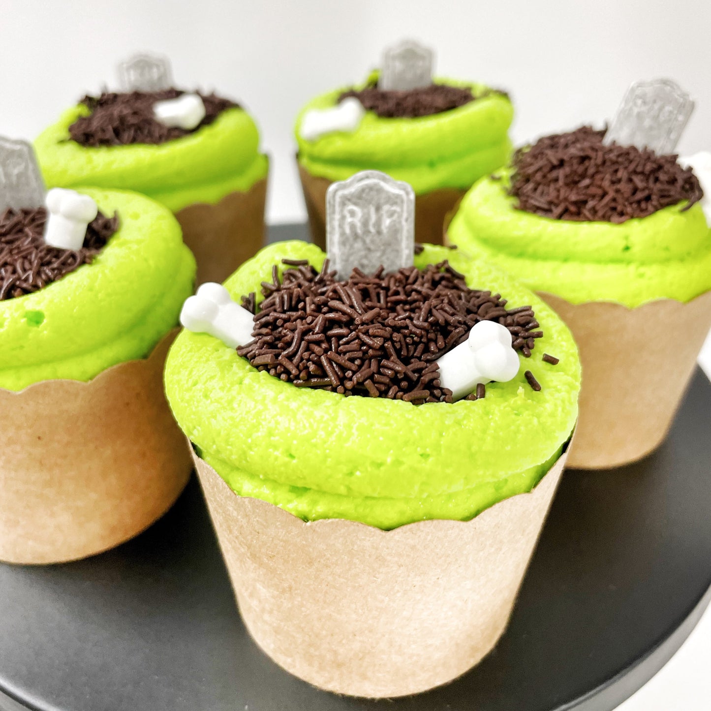 DIY Cupcake Kit, Halloween Cupcakes, RIP Cupcakes, Spooky Cupcakes, Graveyard Cupcakes, Dead Cupcakes, Halloween Treats, Halloween Activities, kids baking activities