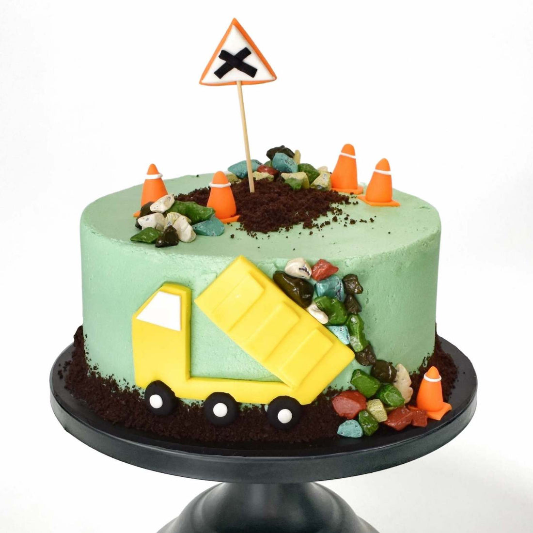Construction Parties, Construction theme ideas, Construction Cake, DIY Cake Kit