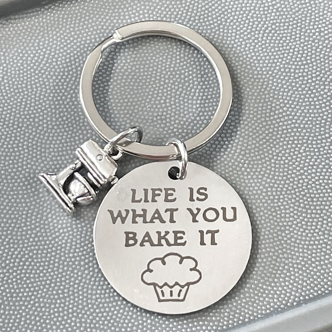 Baking keyring