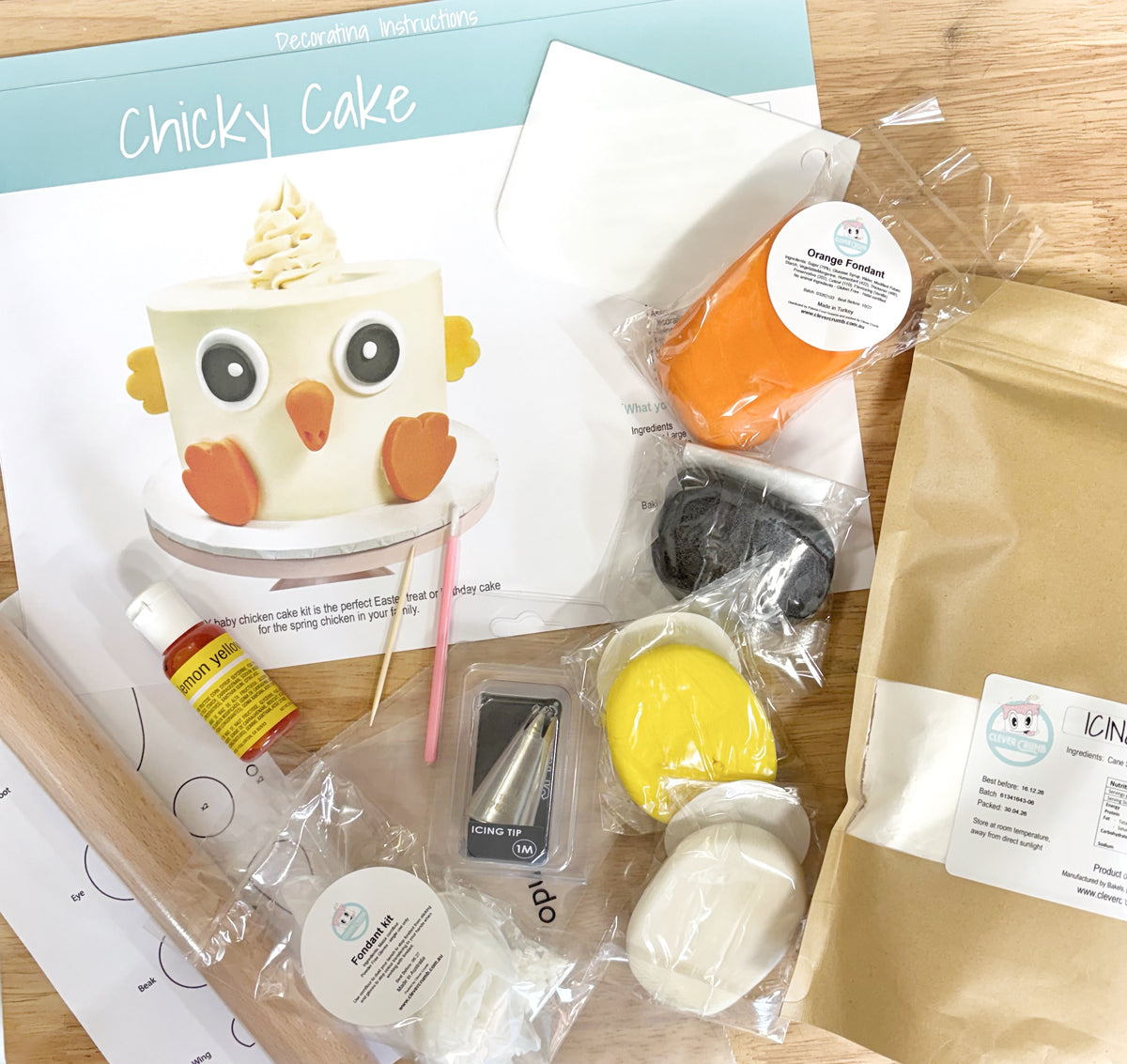 Chicken_Chicky_Cake_Decorating_Kit_Contents_standard_Icing