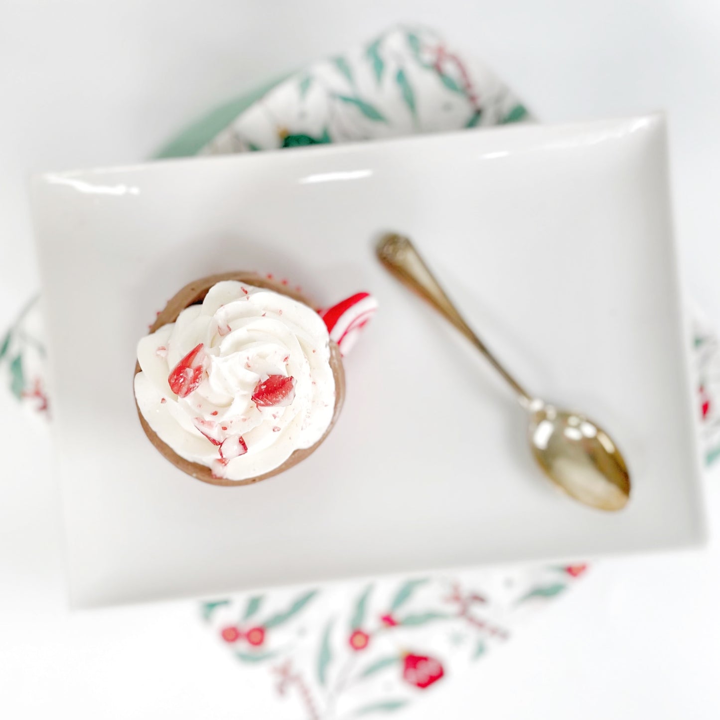 Cosy_Cups_DIY_Cupcake_Kit_Peppermint