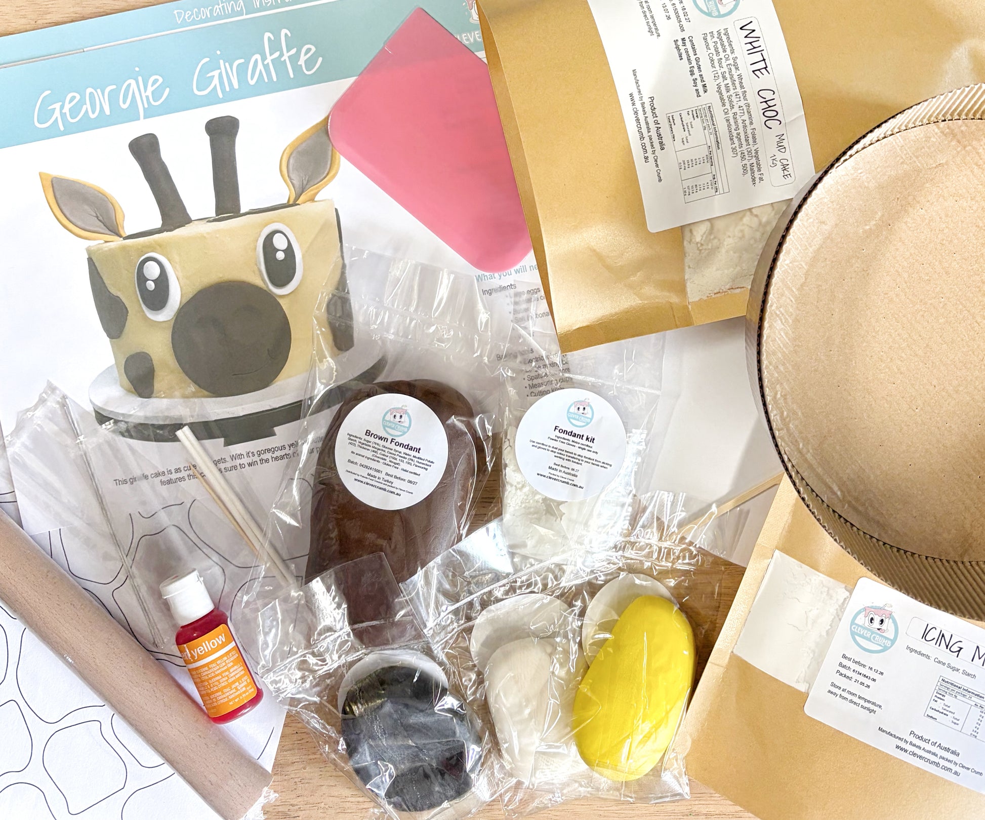 Georgie_Giraffe_Cake_Kit_Contents_Standard_Icing