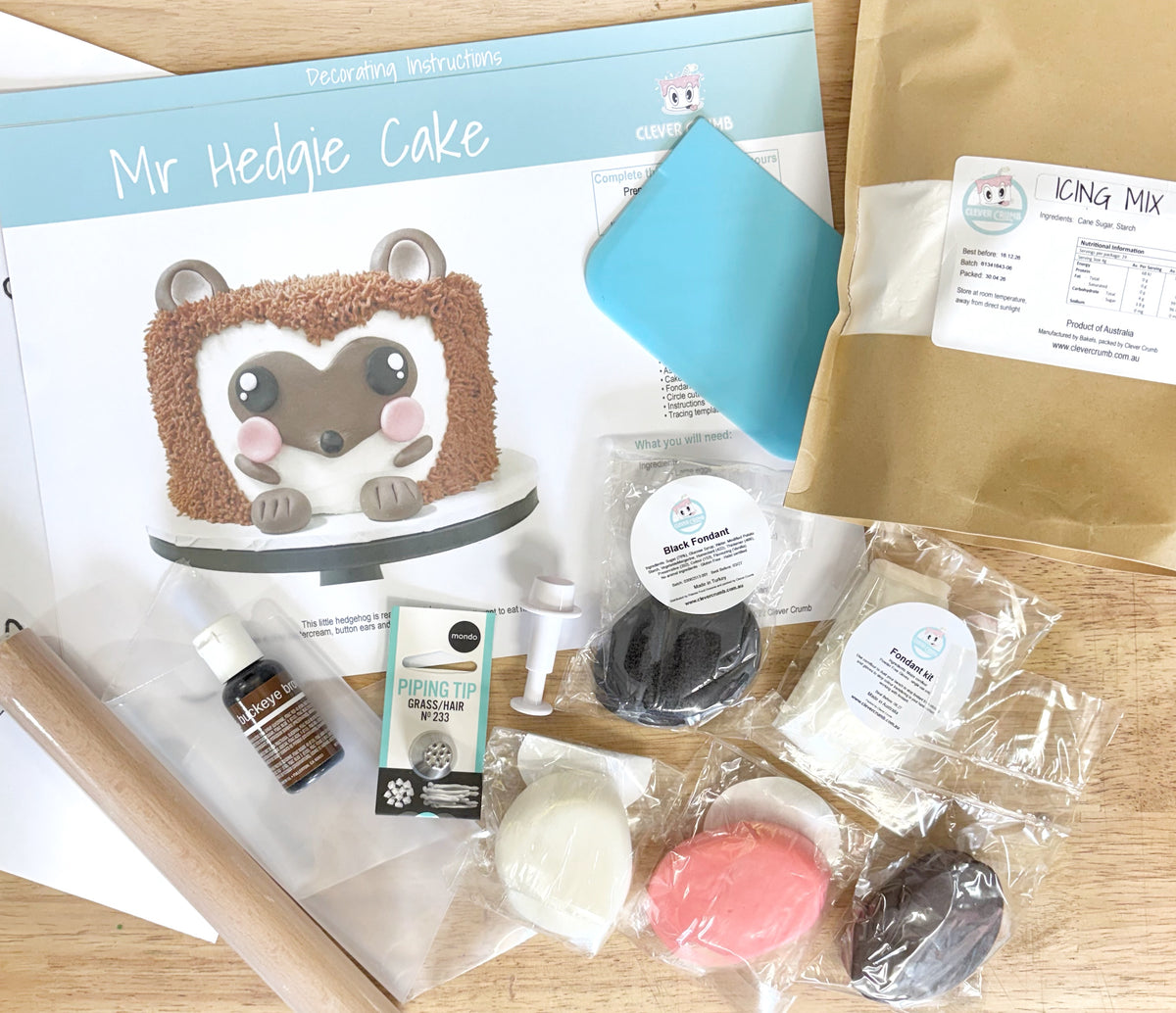 Hedgehog_Cake_Deocrating_Kit_Contents_Standard_Icing