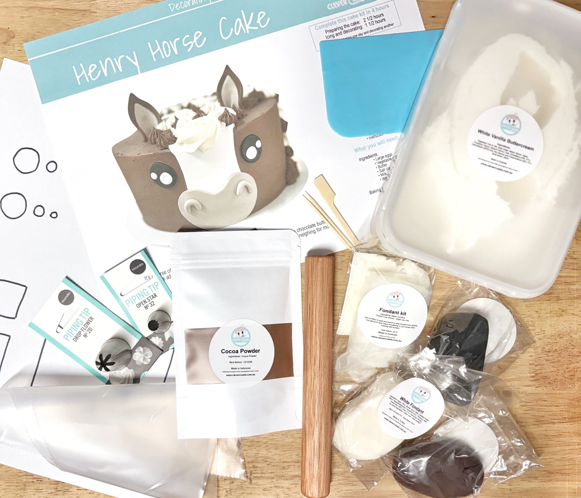 Henry_Horse_Cake_Decorating_Kit_Contents_Pre-made_Icing