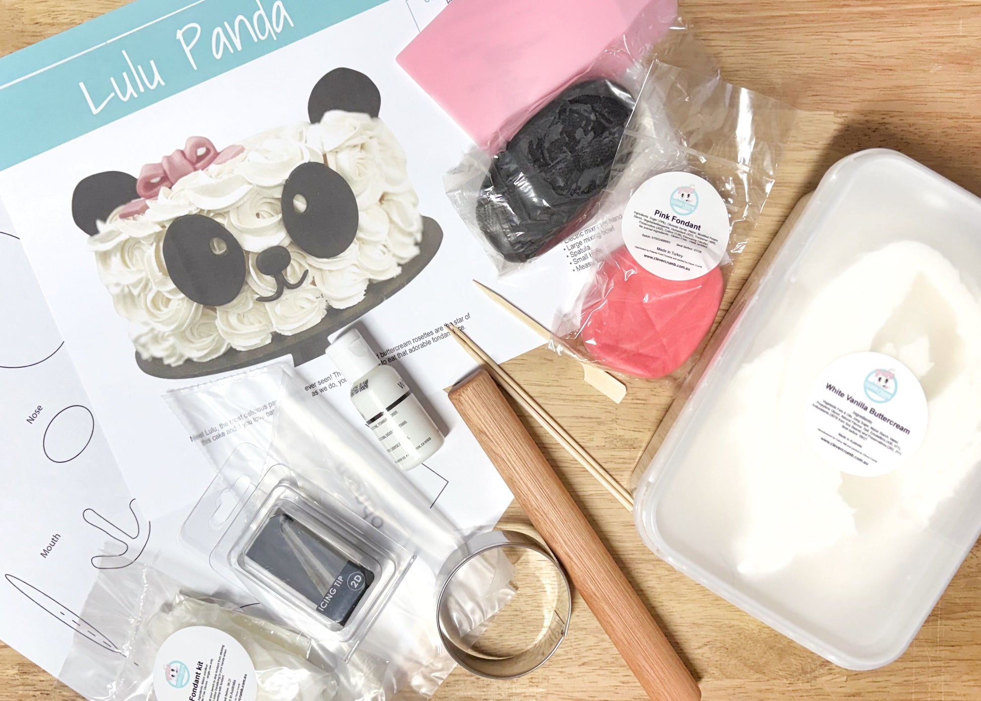 Lulu_Panda_Cake_Decorating_Kit_Contents_Pre-made_Icing