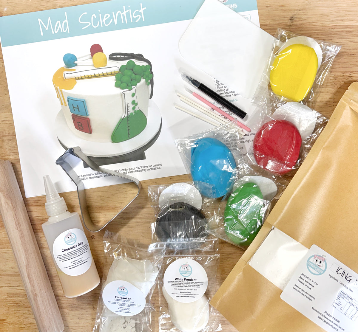 Mad_Scientist_Cake_Decorating_Kit_Contents_Standard_Icing