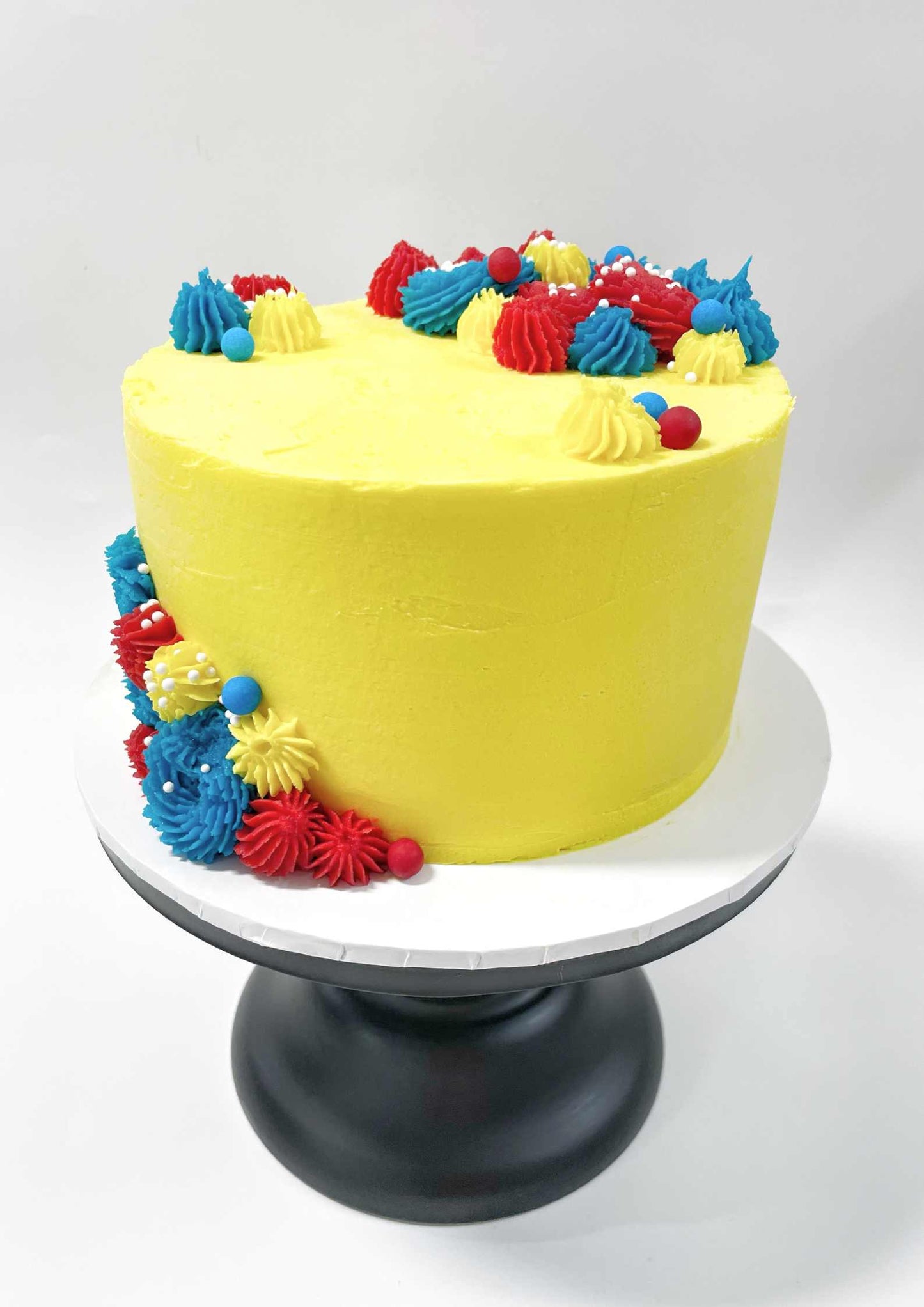 Pokemon-inspired cake kit