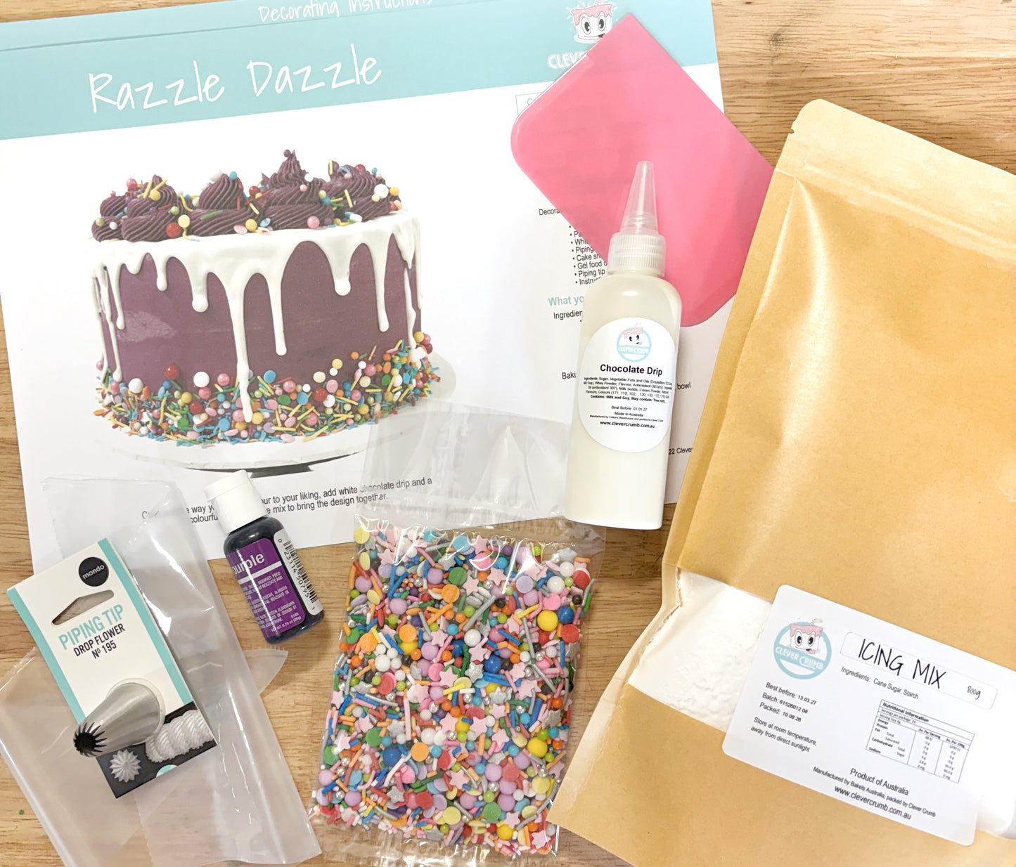 Razzle_Dazzle_Cake_Decorating_Kit_Contents_Standard_Icing