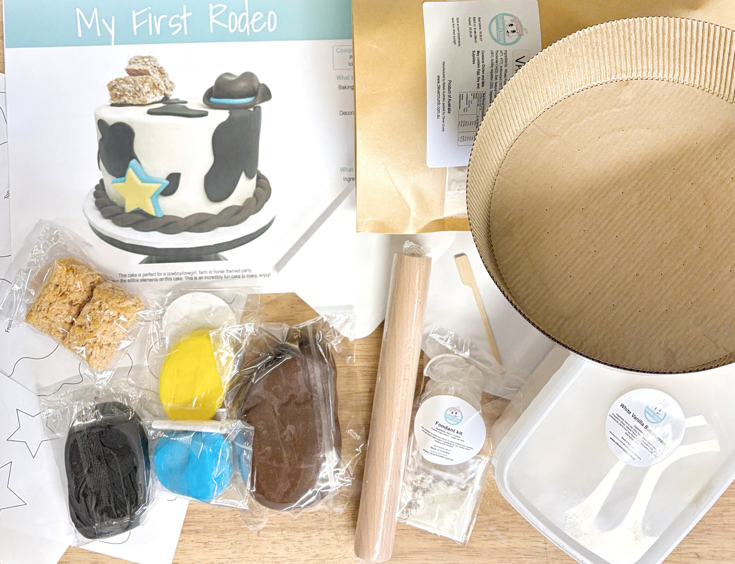 Rodeo_Cake_Kit_Contents_Pre-made_Icing