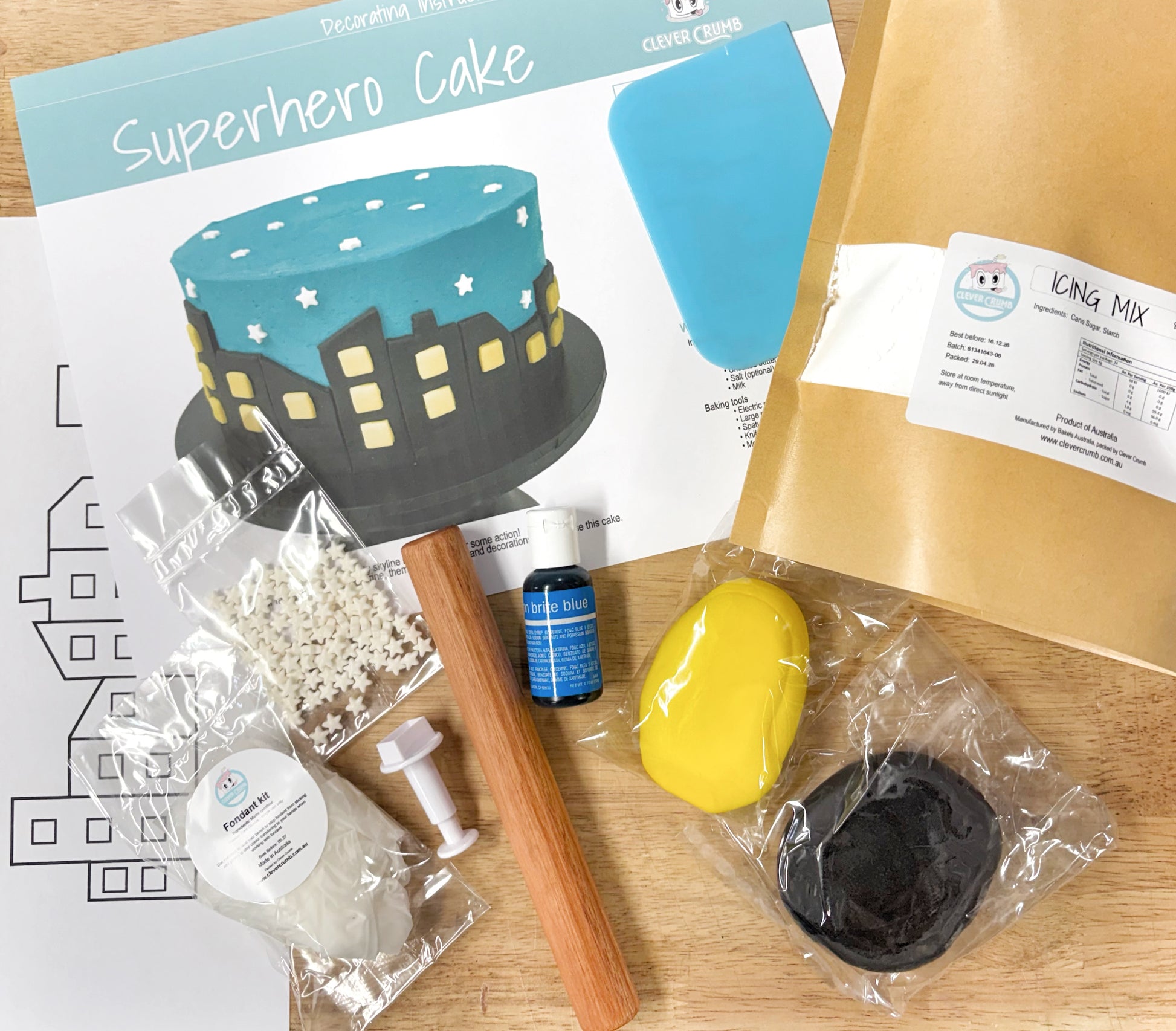 Superhero_Cake_Decorating_Kit_Contents_Standard_Icing
