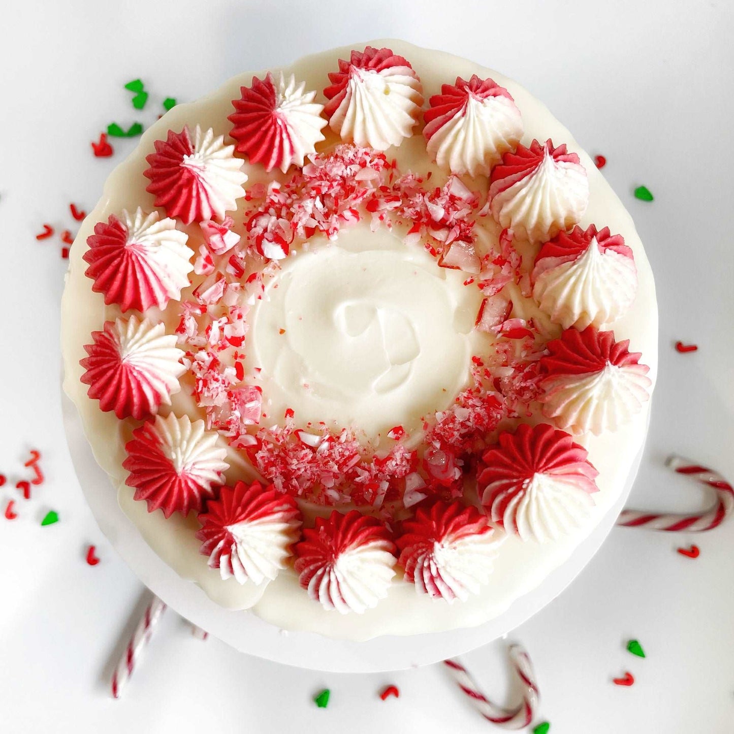 Candy Cane Christmas Cake, Peppermint Flavoured Cake, Christmas DIY Cake Kit, Christmas Cake, Santa's Cane Cake, Red and White Christmas Cake. Xmas.