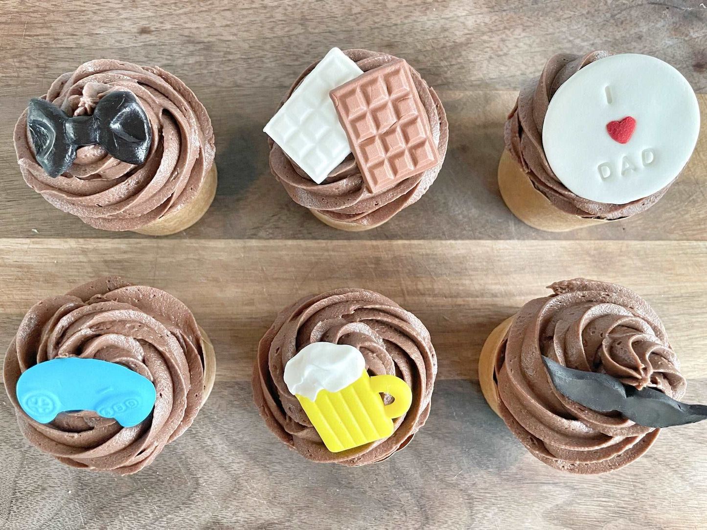 Fathers Day Cupcake Kit, Fathers Day Present, Fathers Day Gift, Fathers Day Cupcakes, Beer Cupcake, Moustache Cupcake, Gamer Control Cupcake, I love you dad Cupcake, Bow Tie Cupcake
