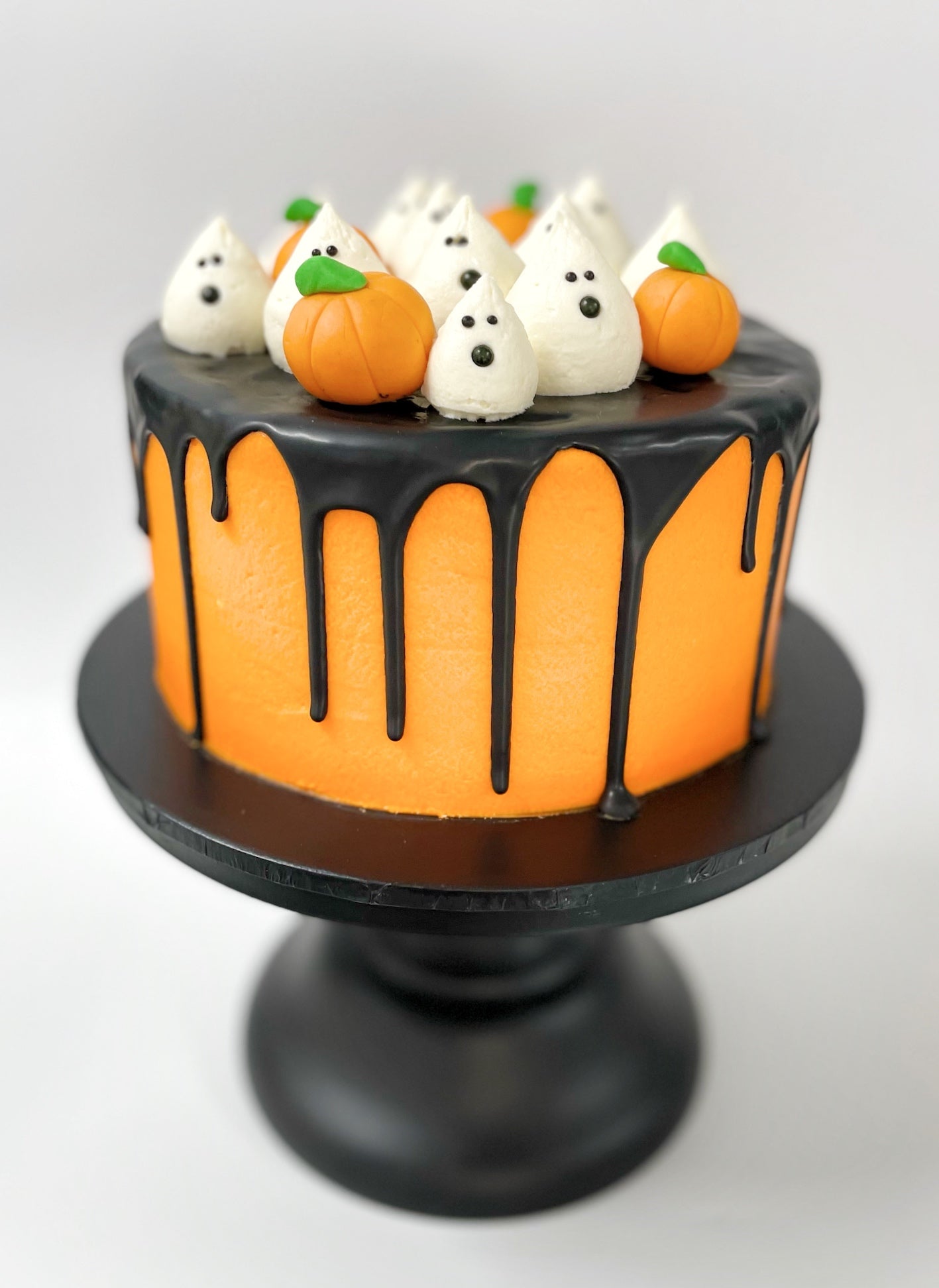 Mid-fright In The Pumpkin Patch Halloween DIY cake kit – Clever Crumb